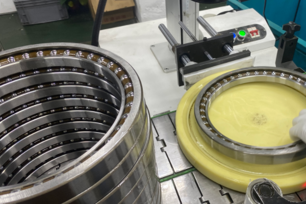 傳動軸承壞了有哪些癥狀？怎么判斷軸承是否損壞？